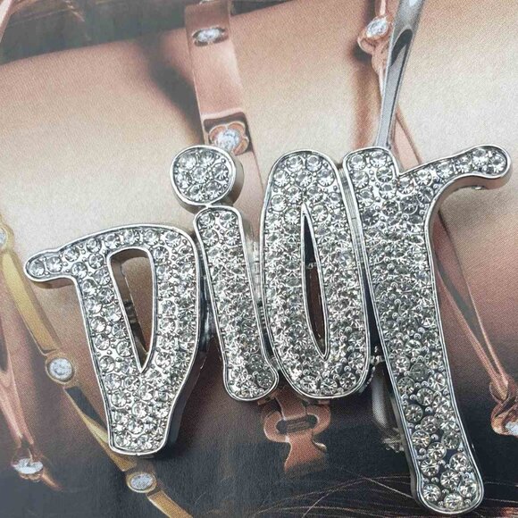 Silver Metal Crystals Brooch Pin Casual Fashion Women Formal Accessory Jewelry - Picture 3 of 4